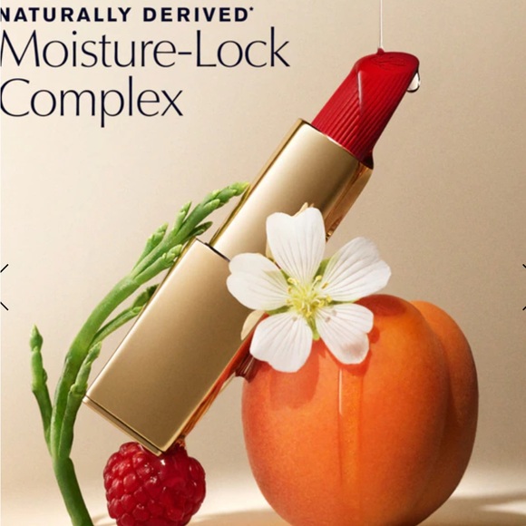 Estee lauder Pure Color Creme Lipstick 686 (full size ) - Picture 6 of 12